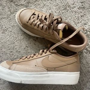 Nike platform brown blazers